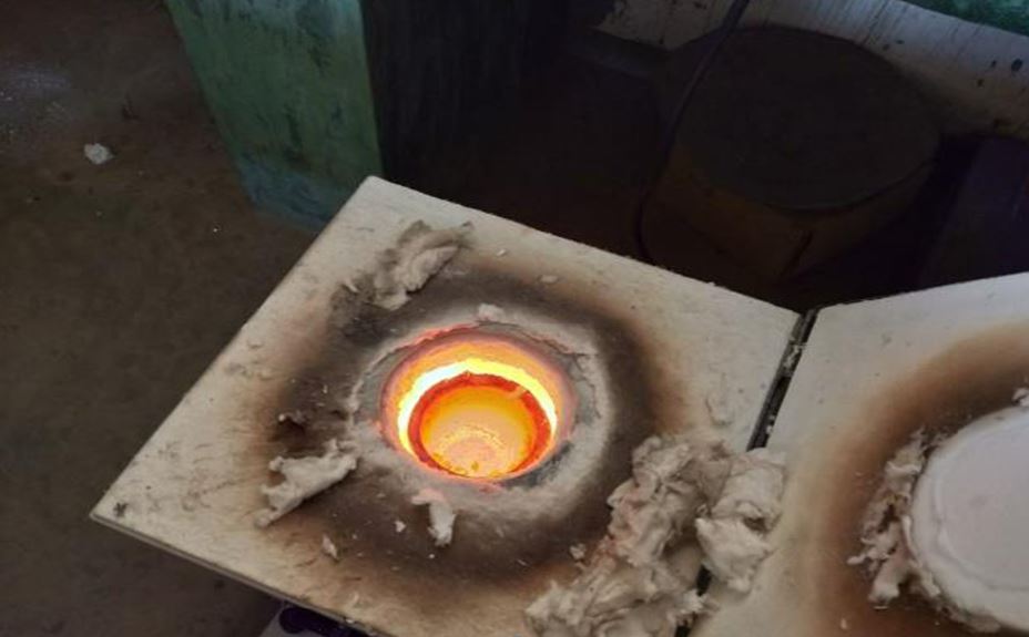 16_Design and fabrication_of_resistance_furnace _transfer_layer.jpg